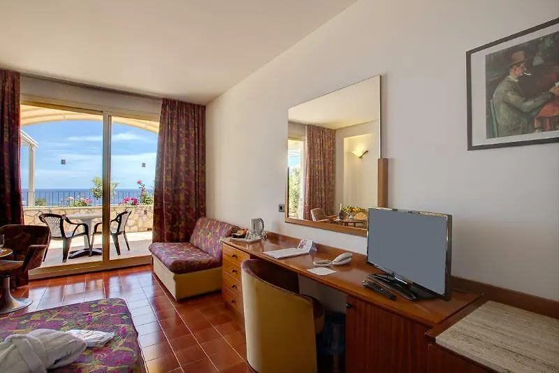 Hotel Le Terrazze Letojanni 4*,  İtalya